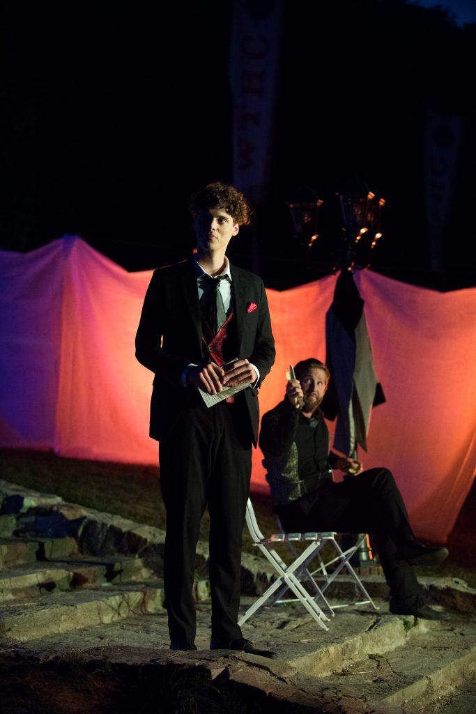 Maximilian Miller als Dorian Gray, Niklas Luft als Lord Henry. Foto: Alexa Sommer / www.eyetakeyourp